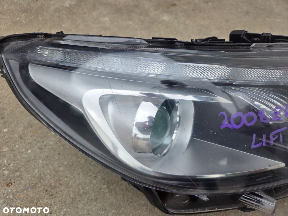 Lampa przednia prawa Peugeot 2008 I LIFT   9814739580 - 3