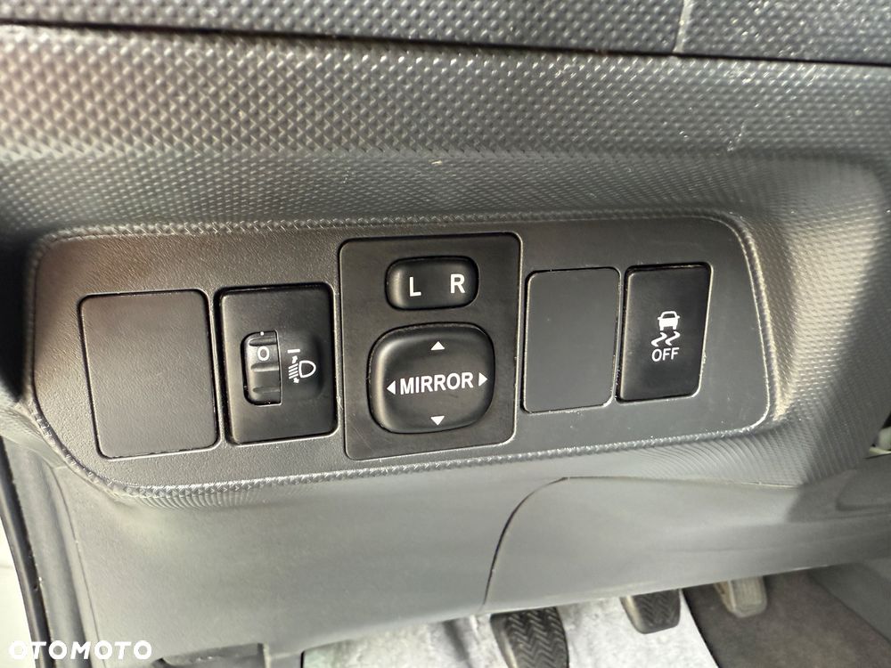 Toyota Auris 1.6 VVT-i Luna - 16