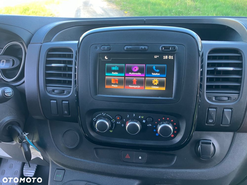 Renault Trafic Vivaro Talento Custom T6 Primastar - 23