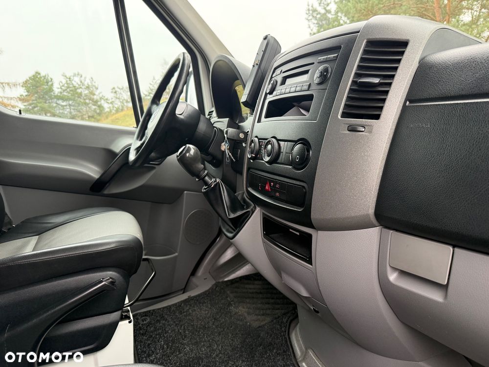 Volkswagen Crafter - 37