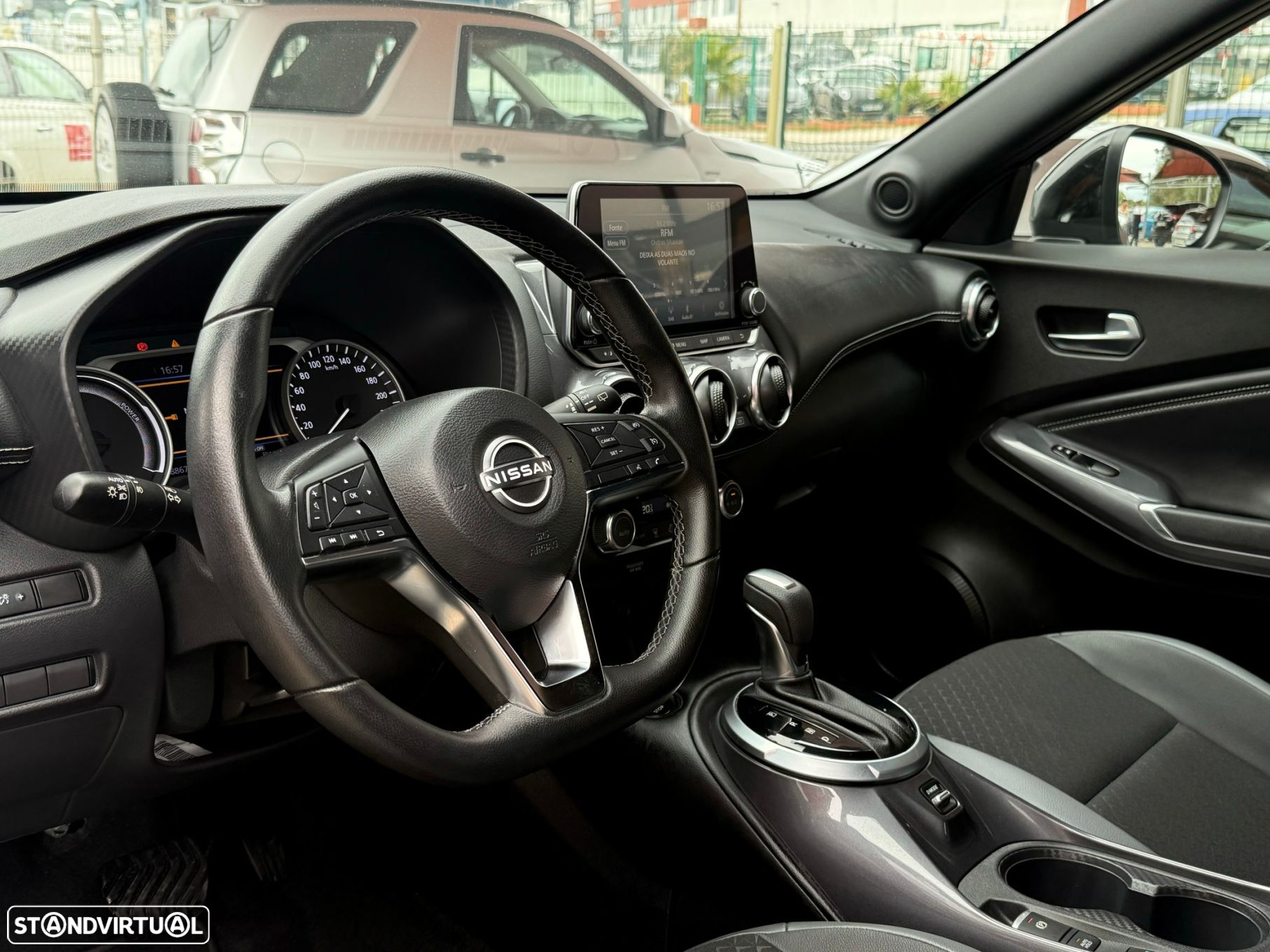 Nissan Juke 1.6 Hybrid N-Design Silver - 7