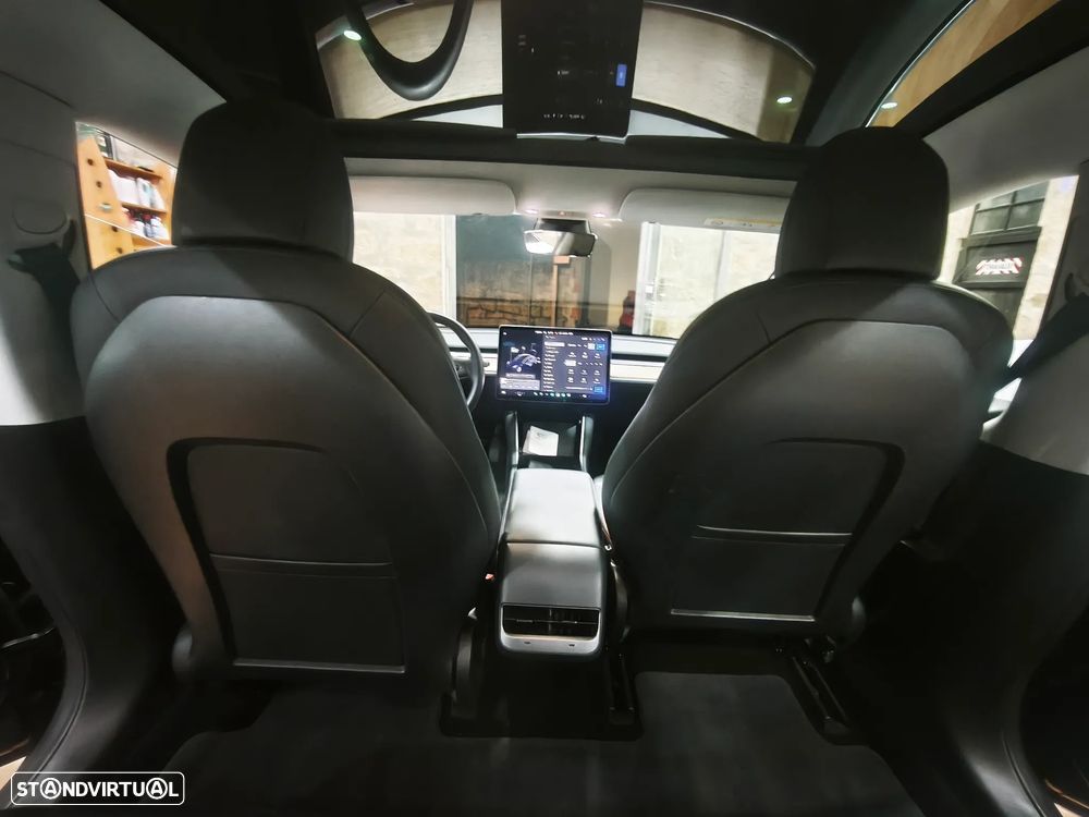 Tesla Model 3 Standard Range Plus RWD - 25