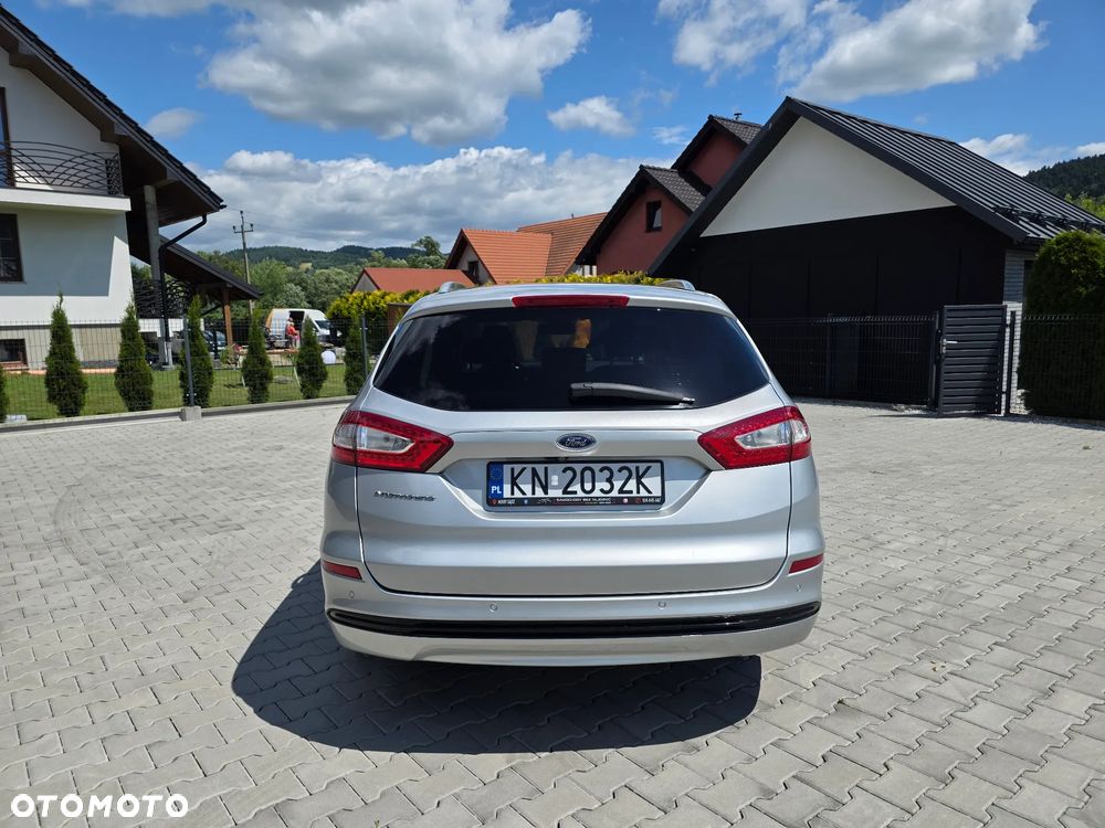 Ford Mondeo 2.0 TDCi STart-Stopp PowerShift-Aut Titanium - 4