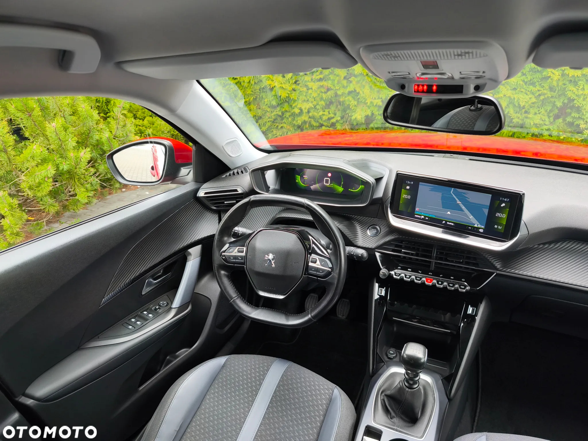 Peugeot 2008 - 21