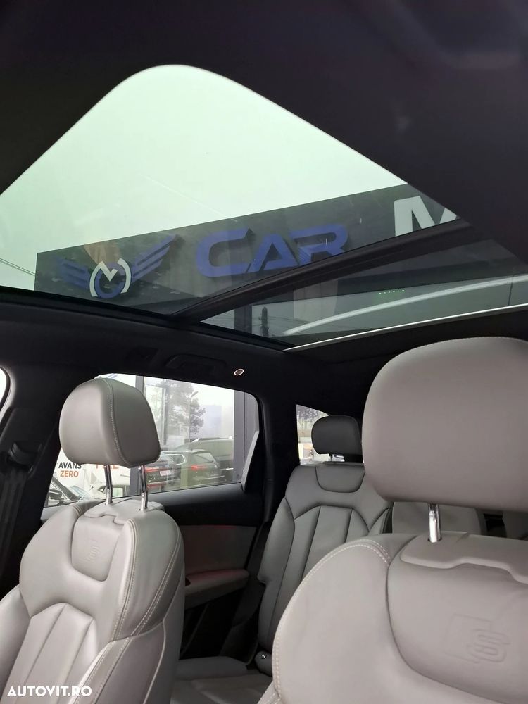 Audi Q7 - 11