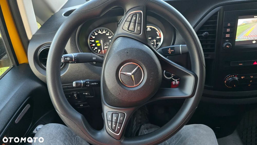 Mercedes-Benz VITO - 18