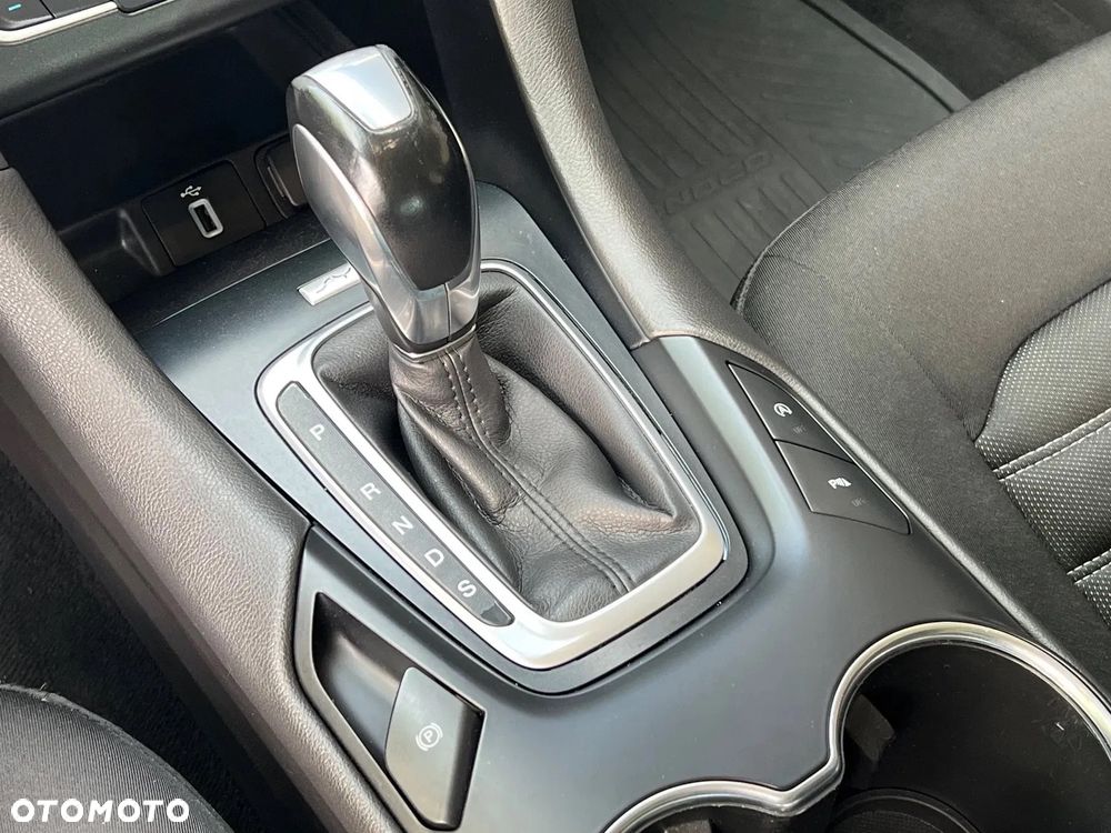 Ford Mondeo - 25