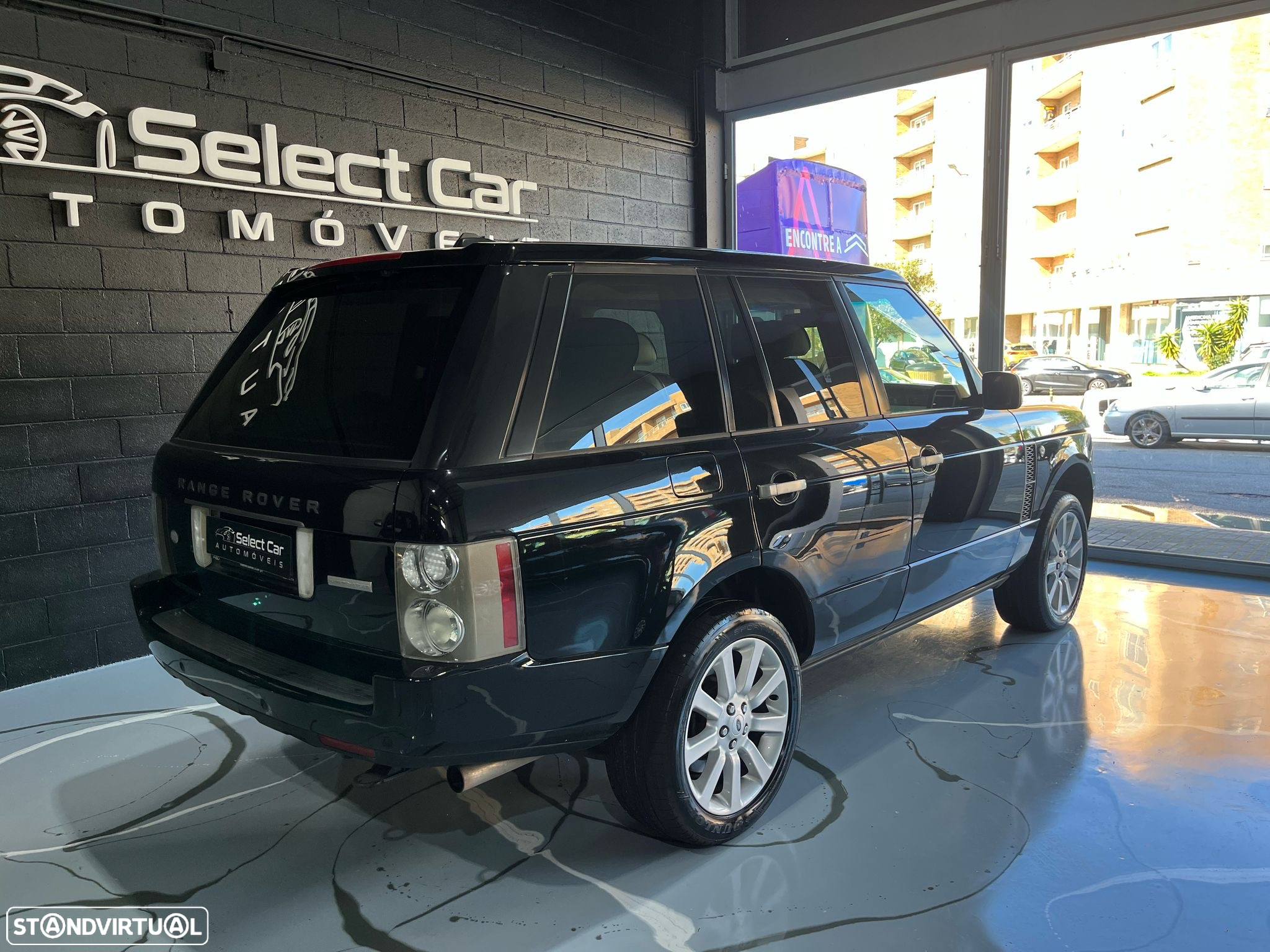 Land Rover Range Rover V8 Supercharged - 9