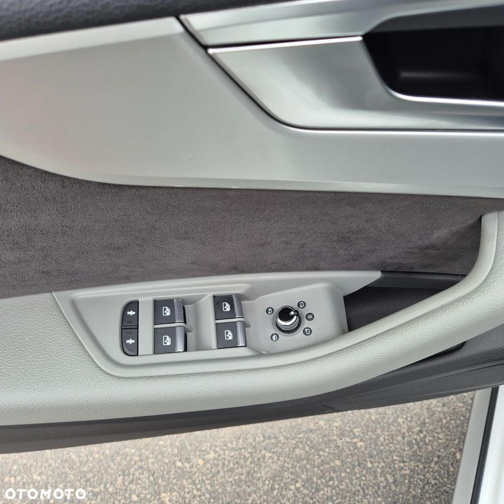 Audi A4 Allroad 2.0 TDI - 11