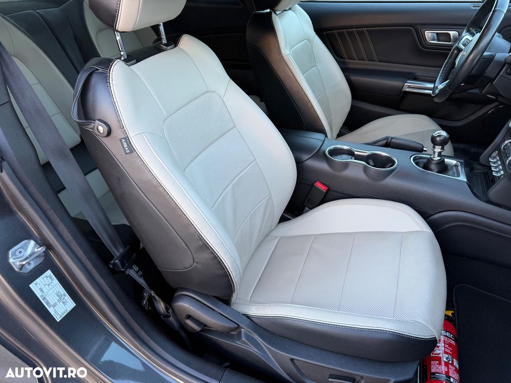 Ford Mustang 2.3 EcoBoost - 23