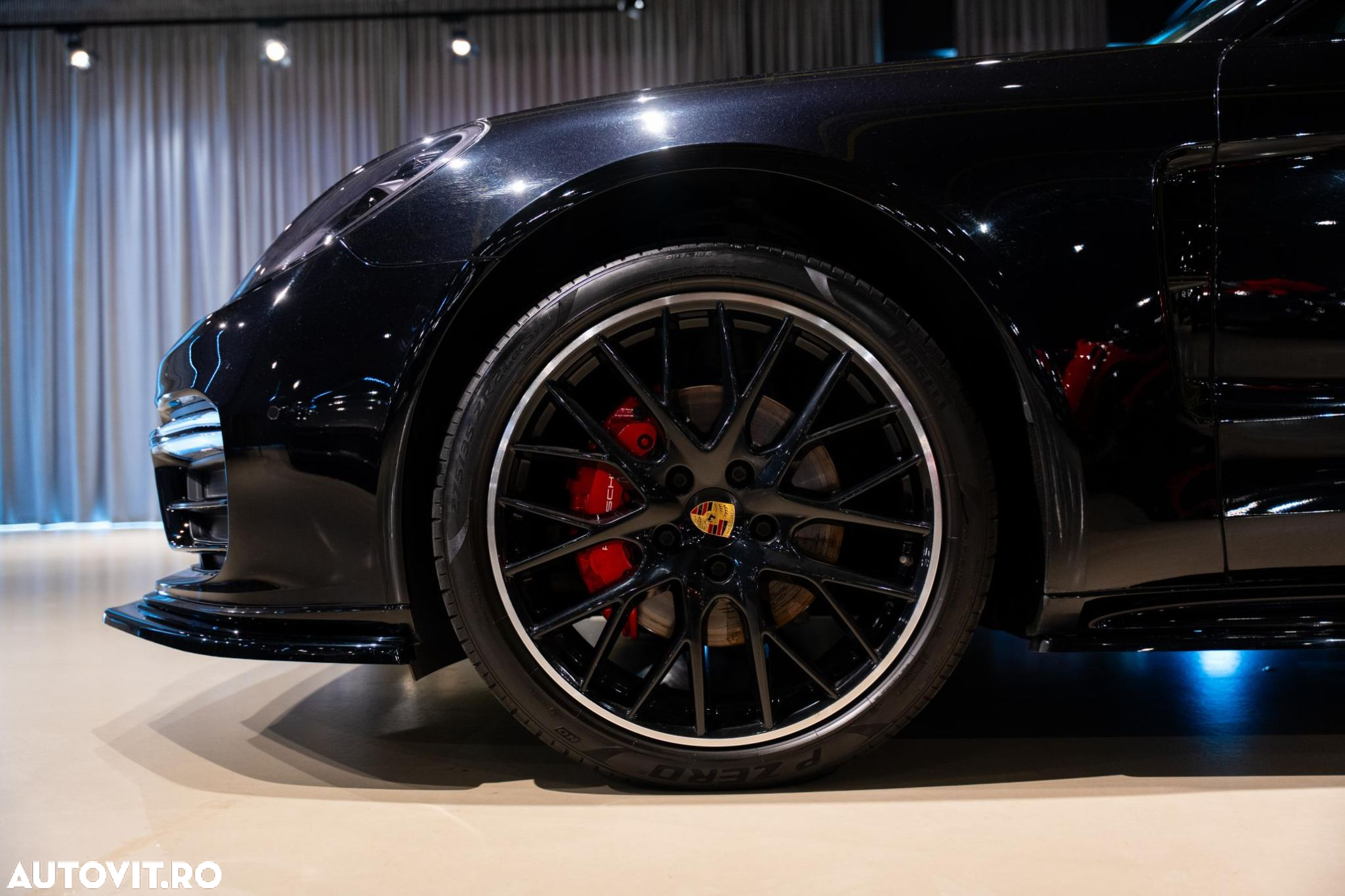 Porsche Panamera - 12