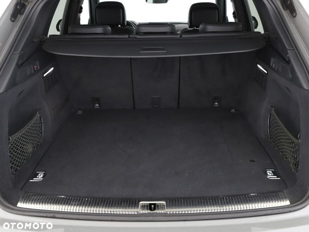 Audi Q5 50 TFSI e Quattro S tronic - 22