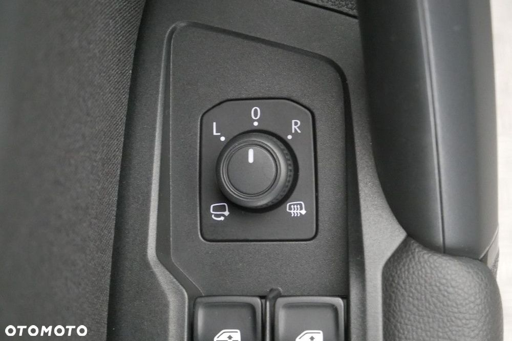 Volkswagen Tiguan 1.5 eTSI Life DSG - 32