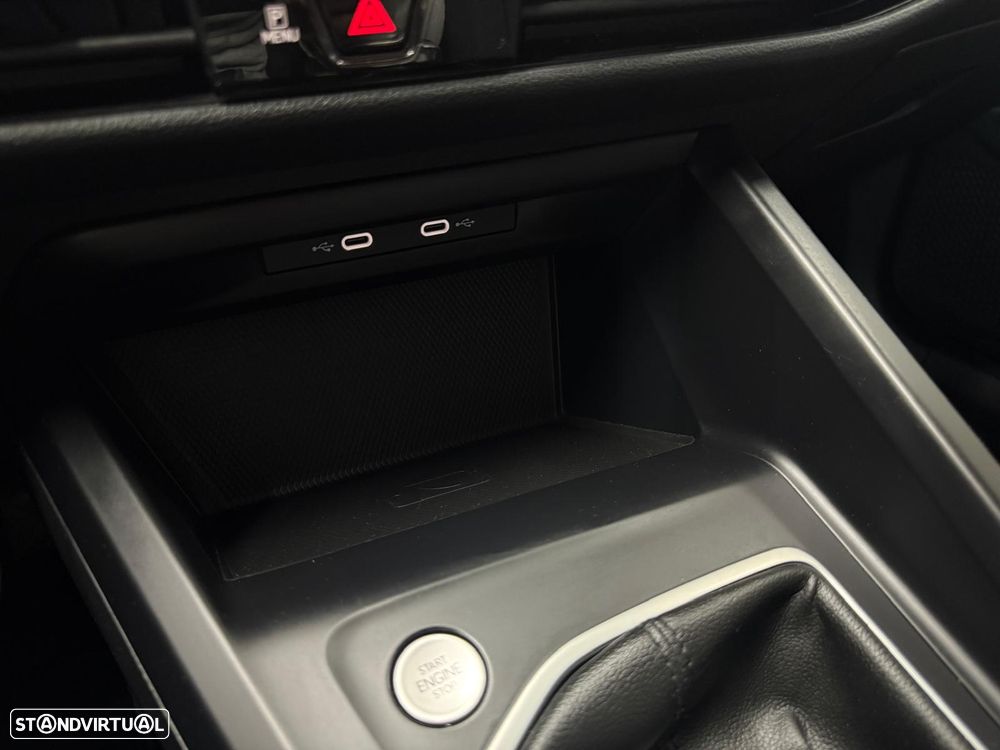 VW Golf 1.0 TSI Sportline - 28