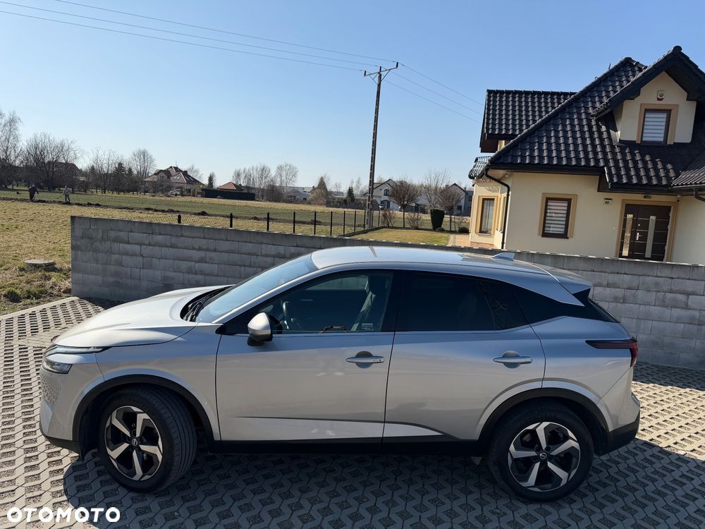 Nissan Qashqai 1.3 DIG-T N-Connecta EU6d - 8