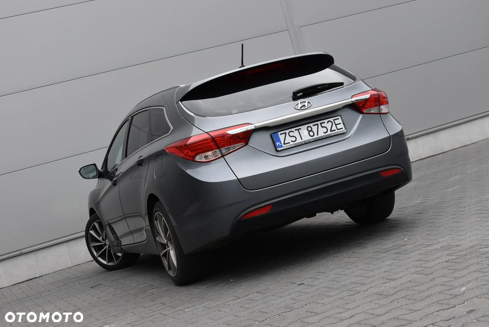 Hyundai i40 - 30