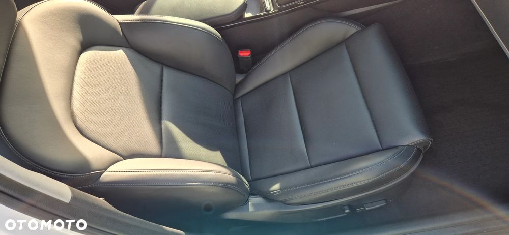 Kia Stinger 2.0 T-GDI L - 18