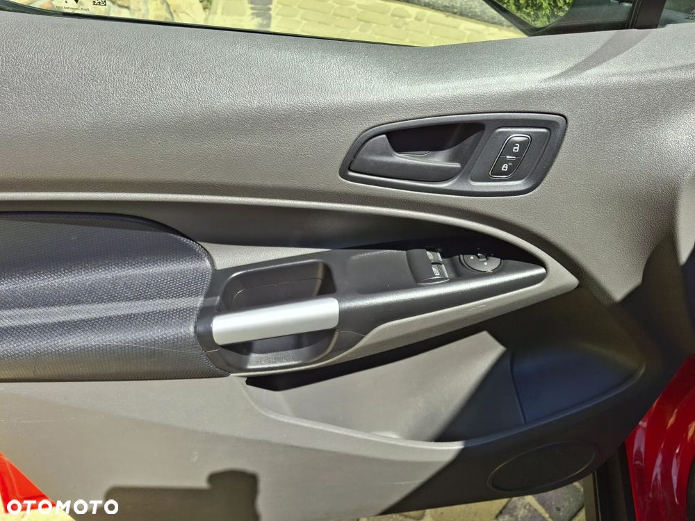 Ford TRANSIT CONNECT TREND - 20