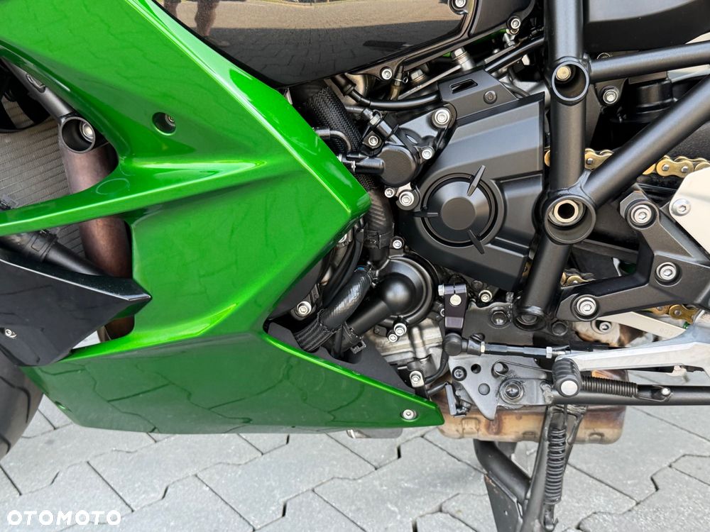 Kawasaki Ninja H2 SX - 38