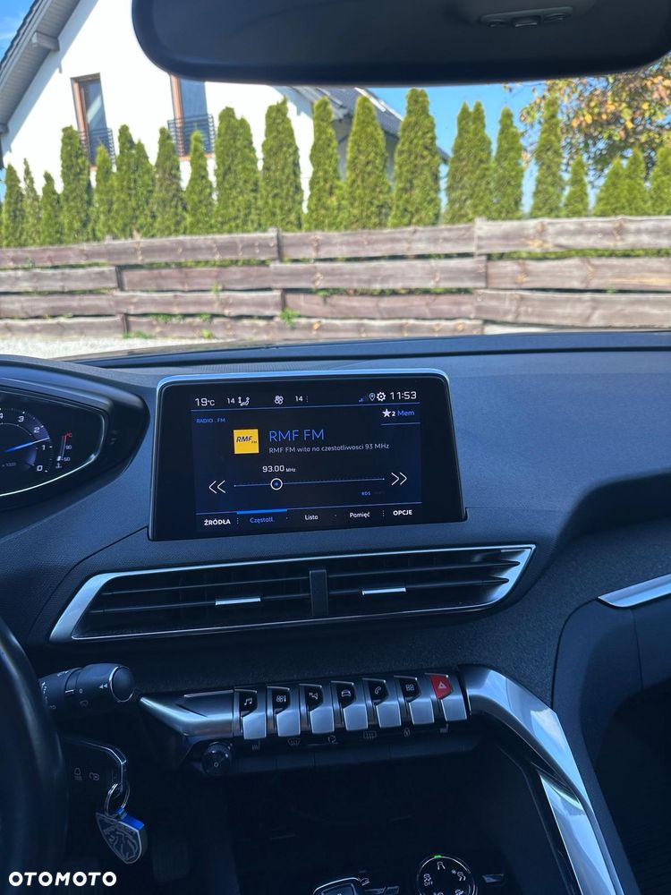 Peugeot 5008 - 22
