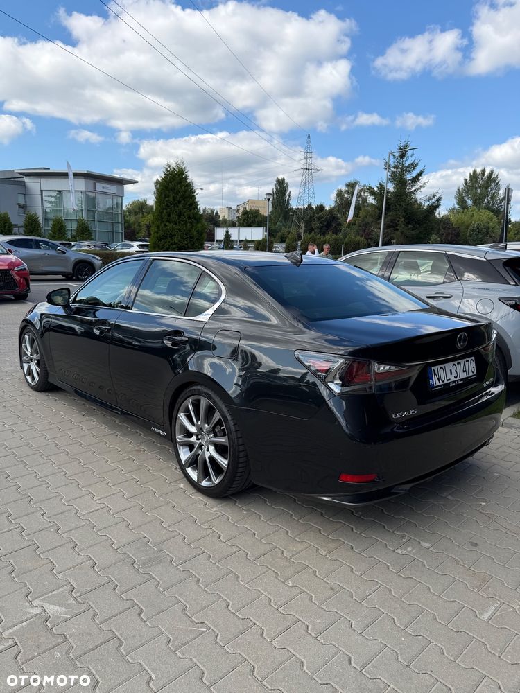 Lexus GS - 4