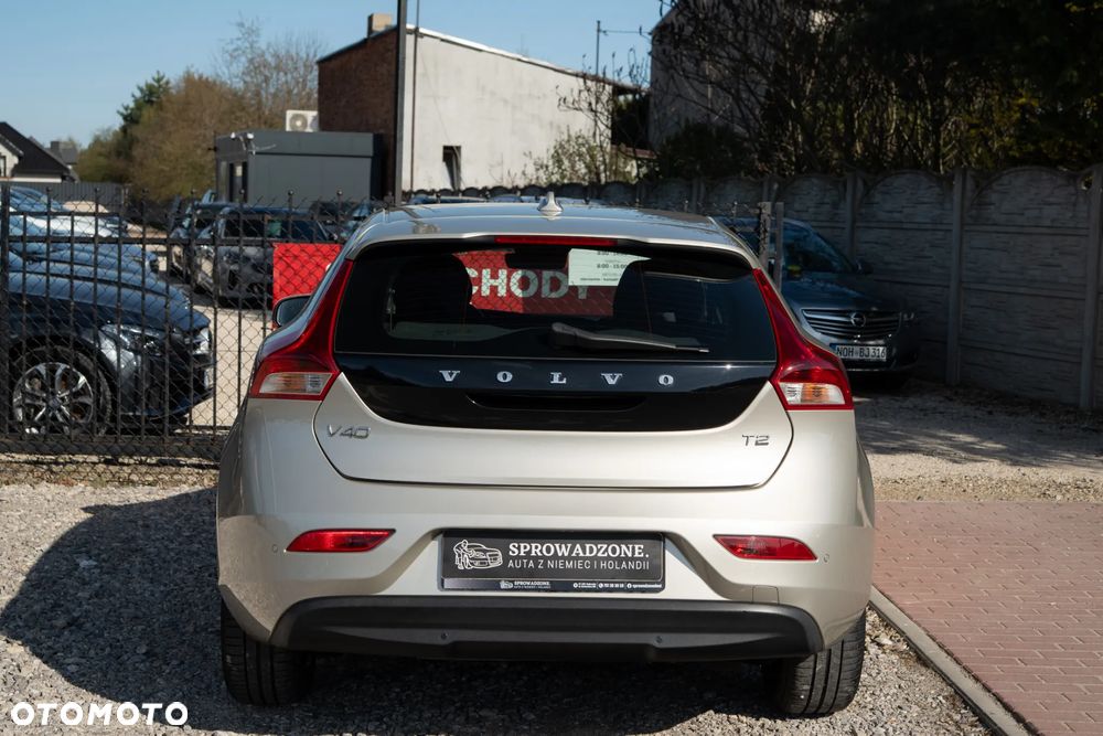 Volvo V40 T2 Drive-E Momentum - 5