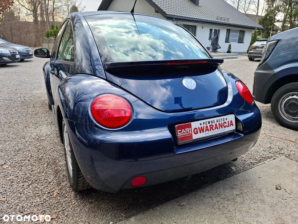 Volkswagen New Beetle 1.6 Arte - 9