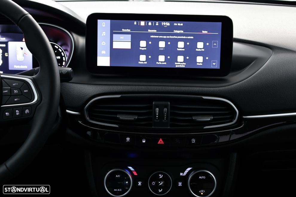 Fiat Tipo Cross 1.3 Multijet - 19