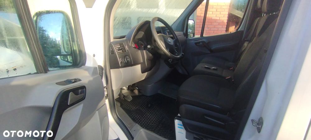 Volkswagen Crafter - 12