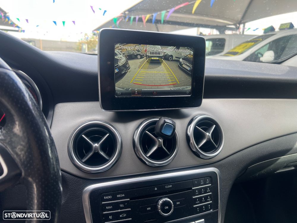 Mercedes-Benz GLA 200 d Activity Edition - 9