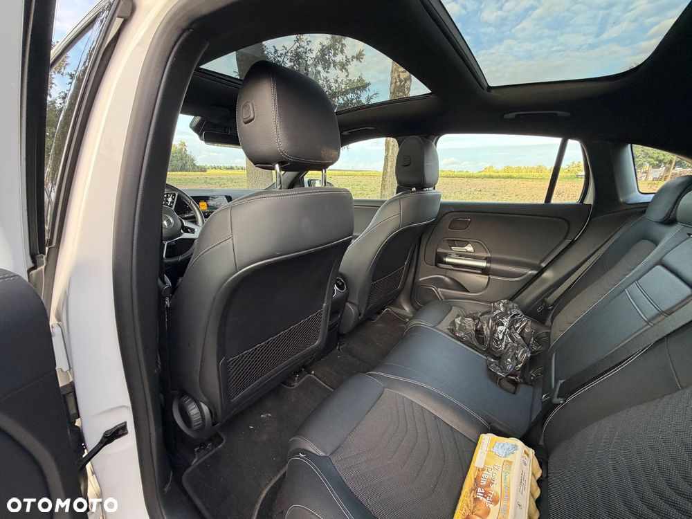 Mercedes-Benz EQA 250+ Electric Art - 7
