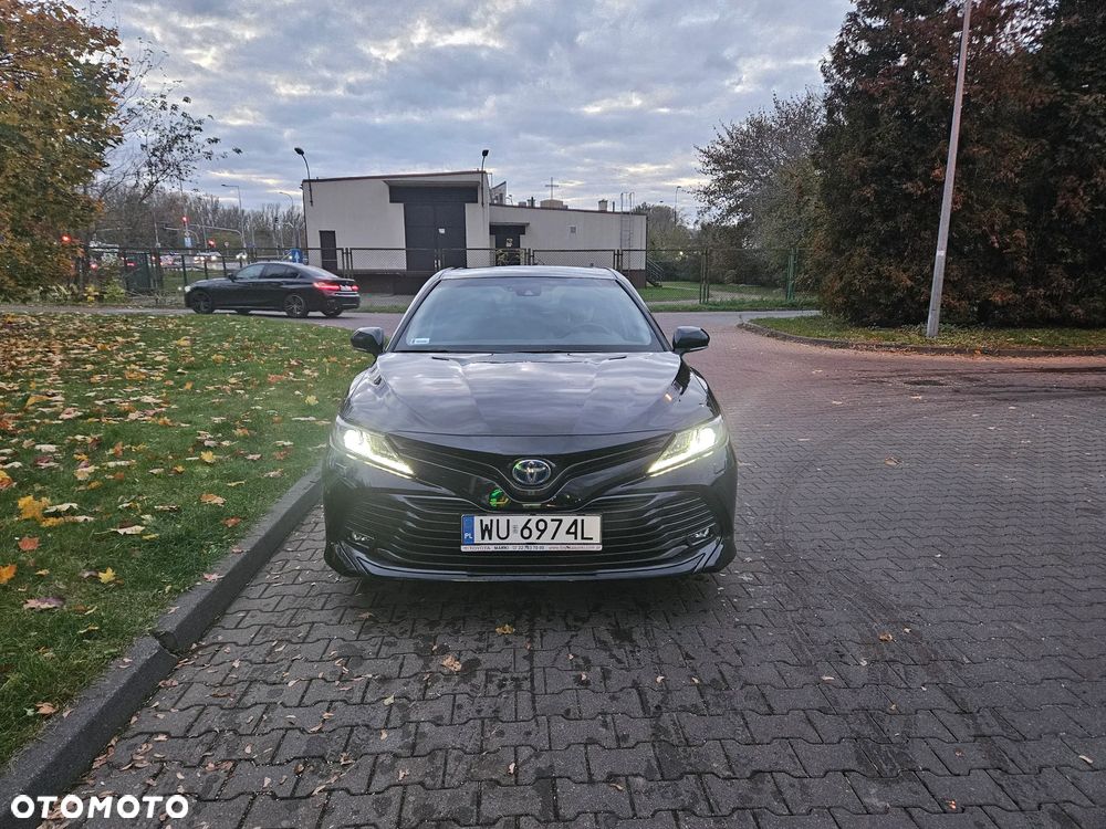 Toyota Camry 2.5 Hybrid Comfort CVT - 3