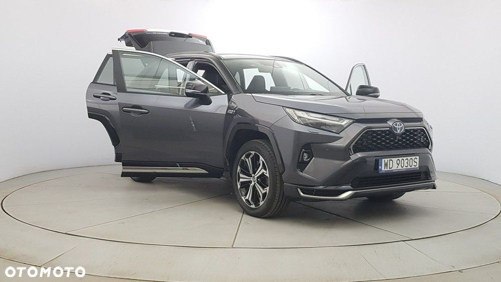 Toyota RAV4 - 9