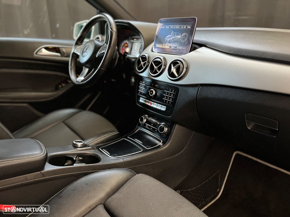 Mercedes-Benz B 180 d Urban Aut. - 11
