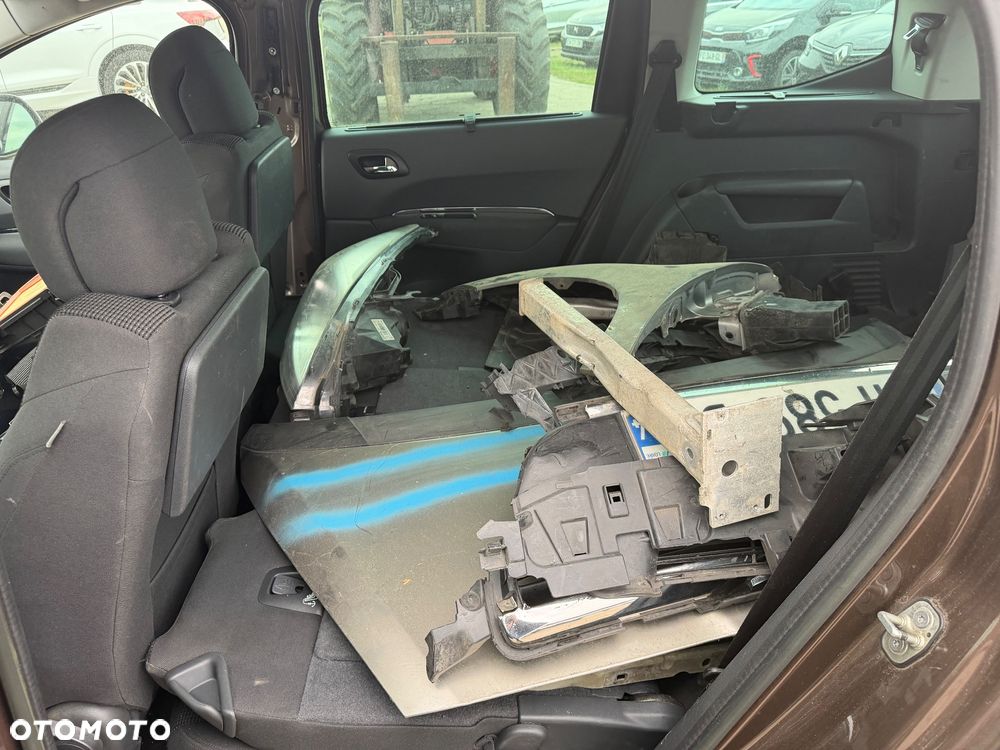 Peugeot 5008 1.6 HDi Premium - 7