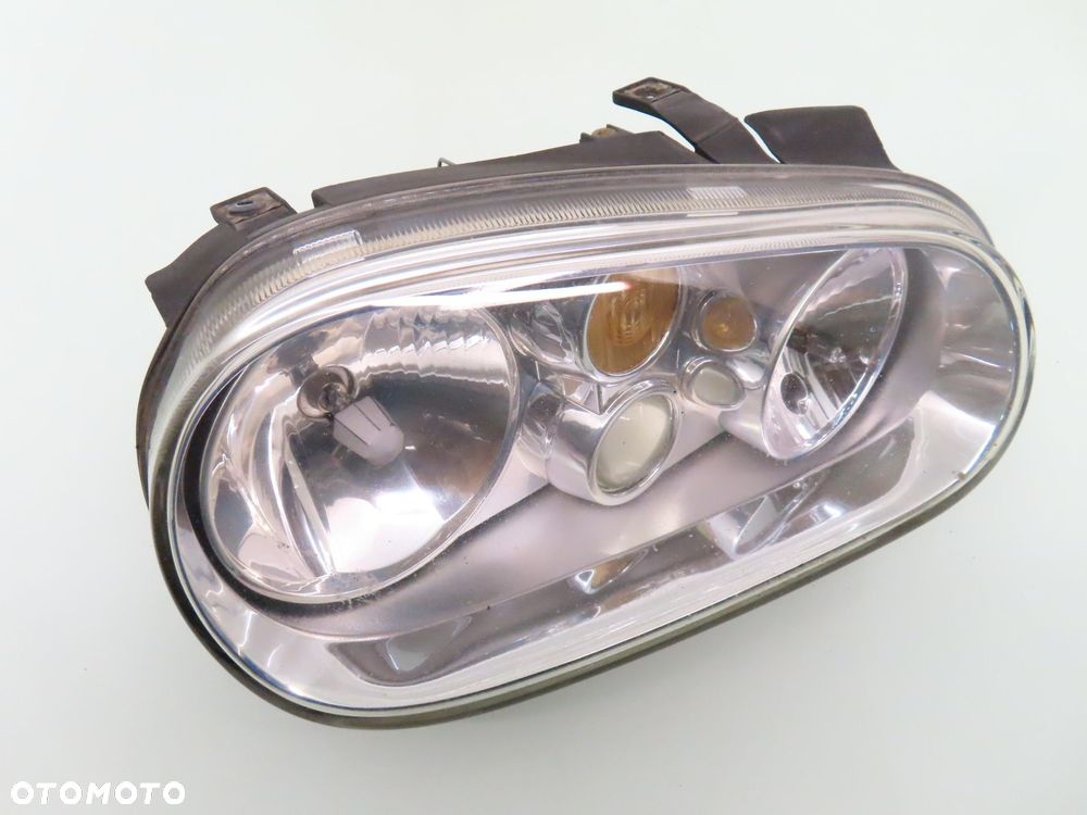 LAMPA PRAWA PRZEDNIA VW GOLF IV 1J1941018C 67736945 - 7