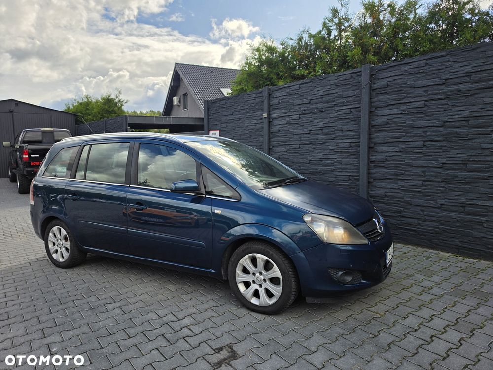Opel Zafira - 2