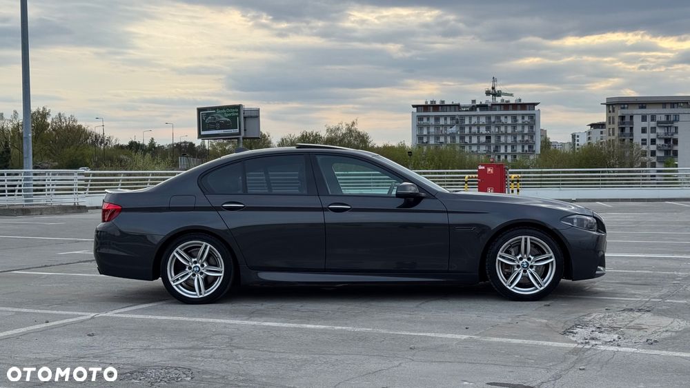 BMW Seria 5 550i - 3