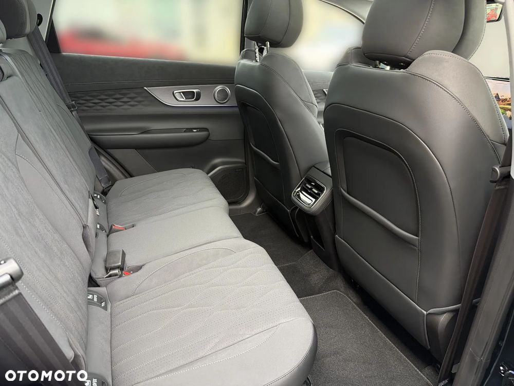 Chery Tiggo 8 1.5 T-GDI Super Hybrid Prestige DCT - 33