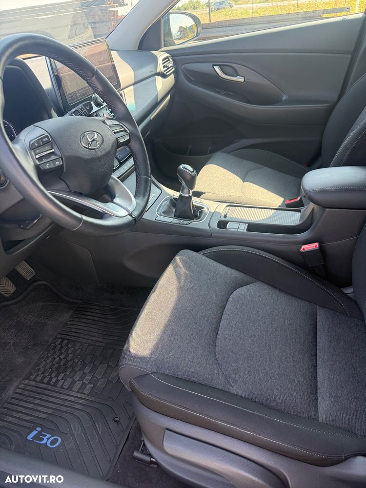 Hyundai i30 1.5 T-GDI MHEV 160CP Exclusive - 22