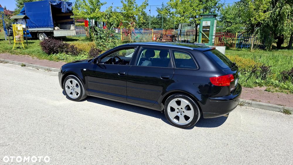 Audi A3 Sportback 1.6 Ambition - 8