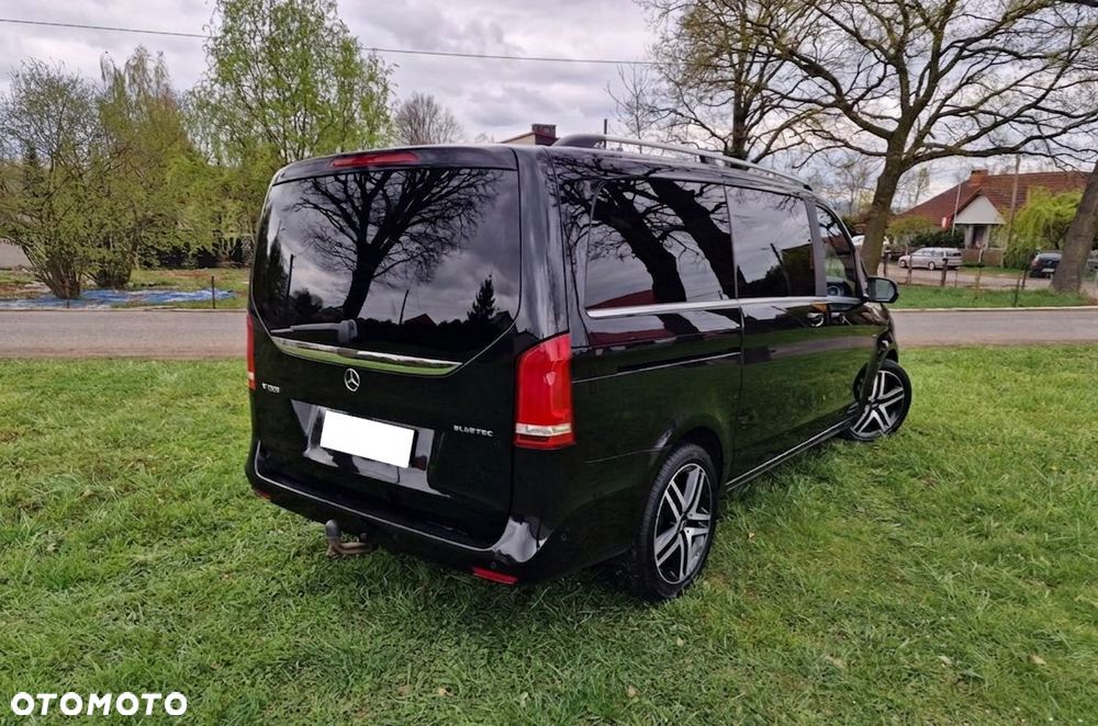 Mercedes-Benz Klasa V 250 BlueTEC Edition 1 7G-Tronic (d³ugi) - 28