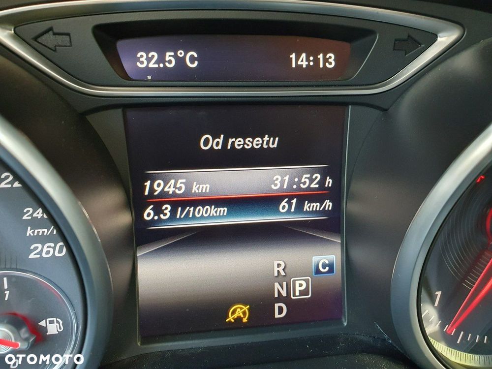 Mercedes-Benz CLA - 23