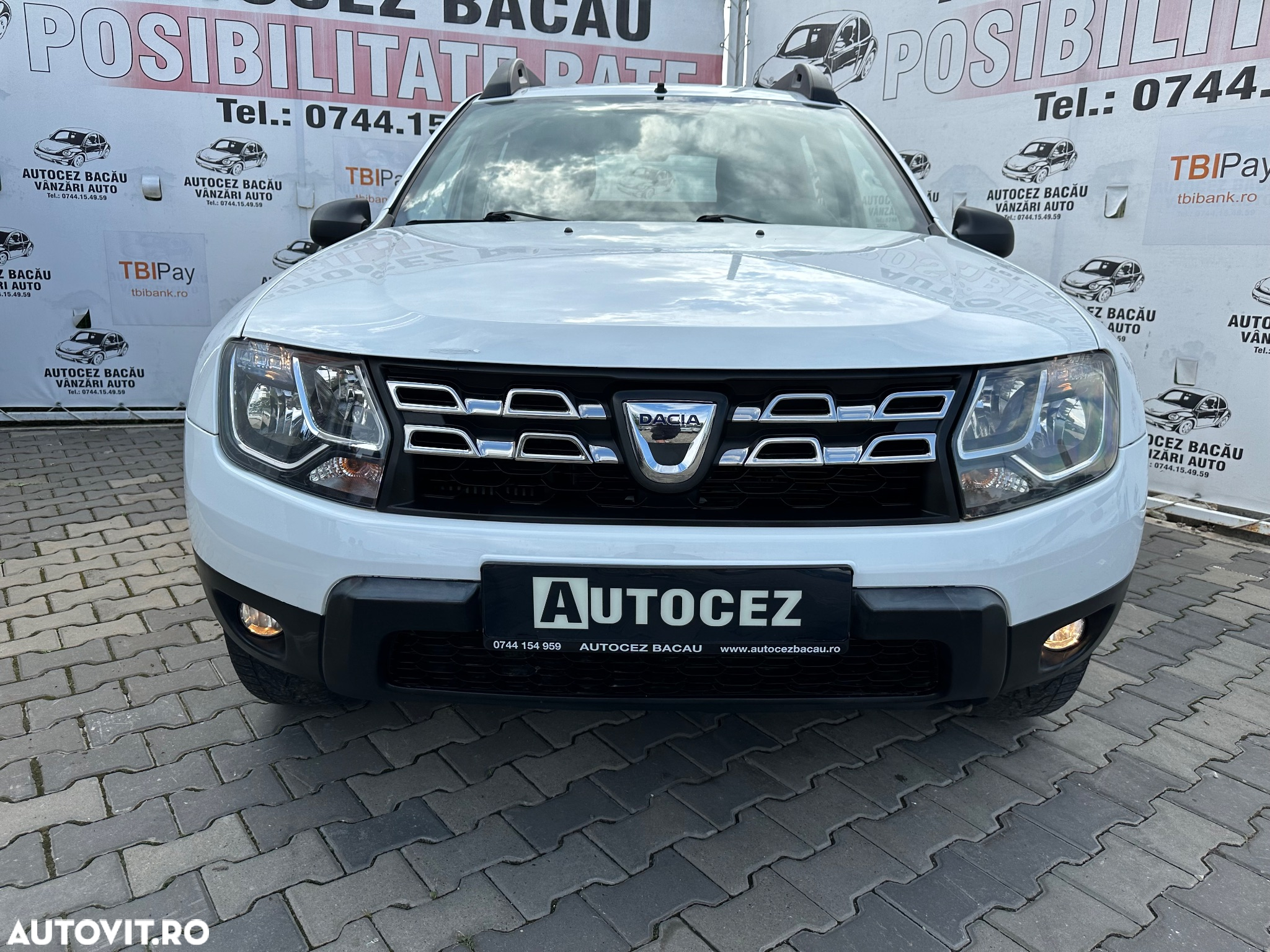 Dacia Duster 1.5 dCi 4x4 Laureate - 11