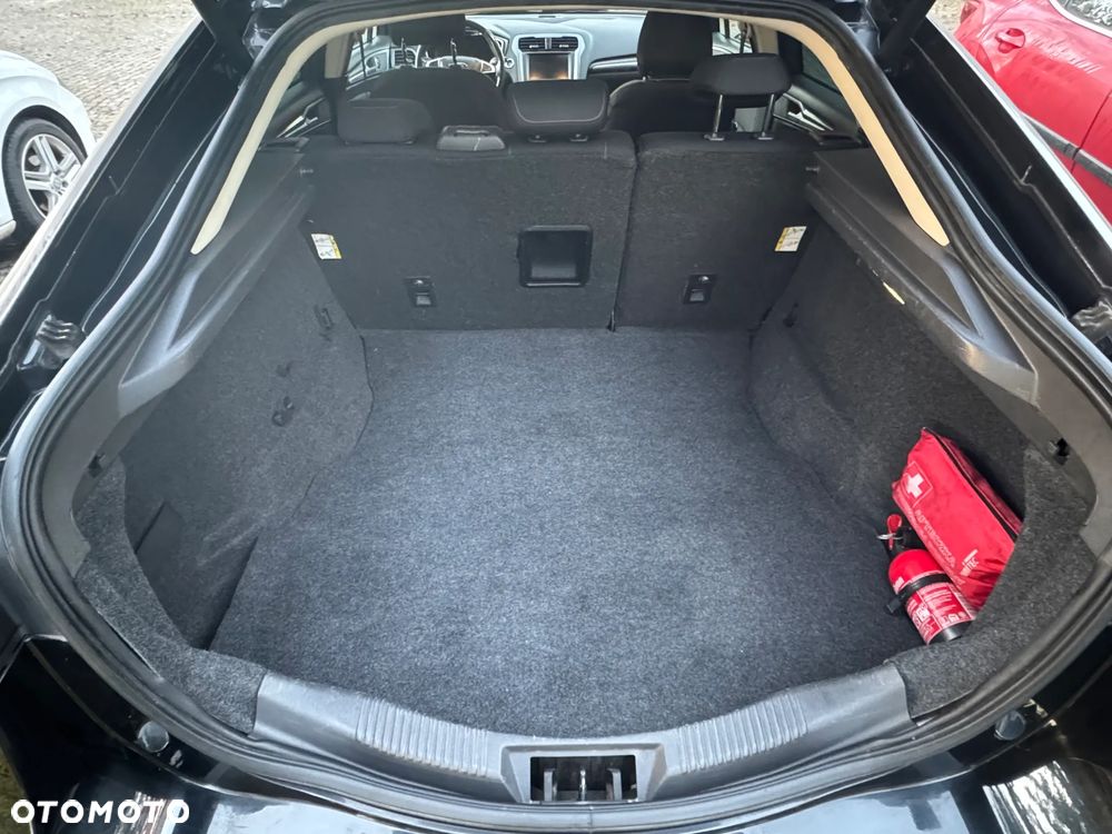 Ford Mondeo ver-1-5-ecoboost-titanium - 12