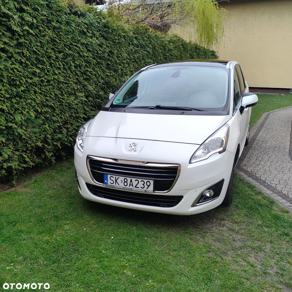 Peugeot 5008 1.6 HDi Style 7os - 7