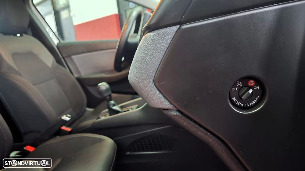 Renault clio van 1.5 blue dci air nav - 40