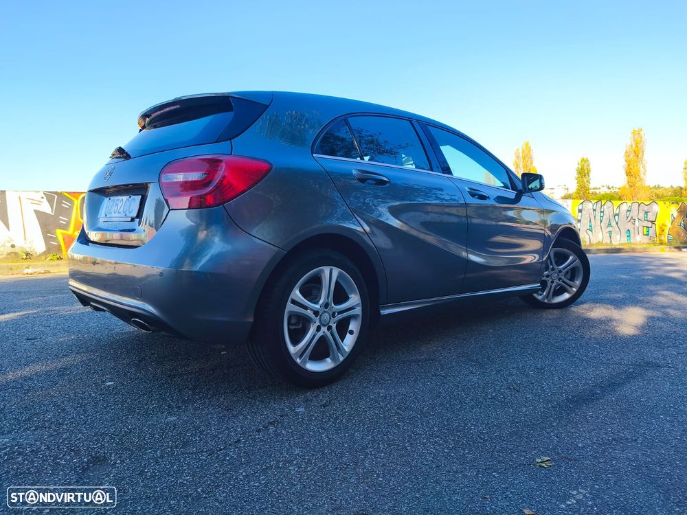 Mercedes-Benz A 180 CDI (BlueEFFICIENCY) Urban - 17