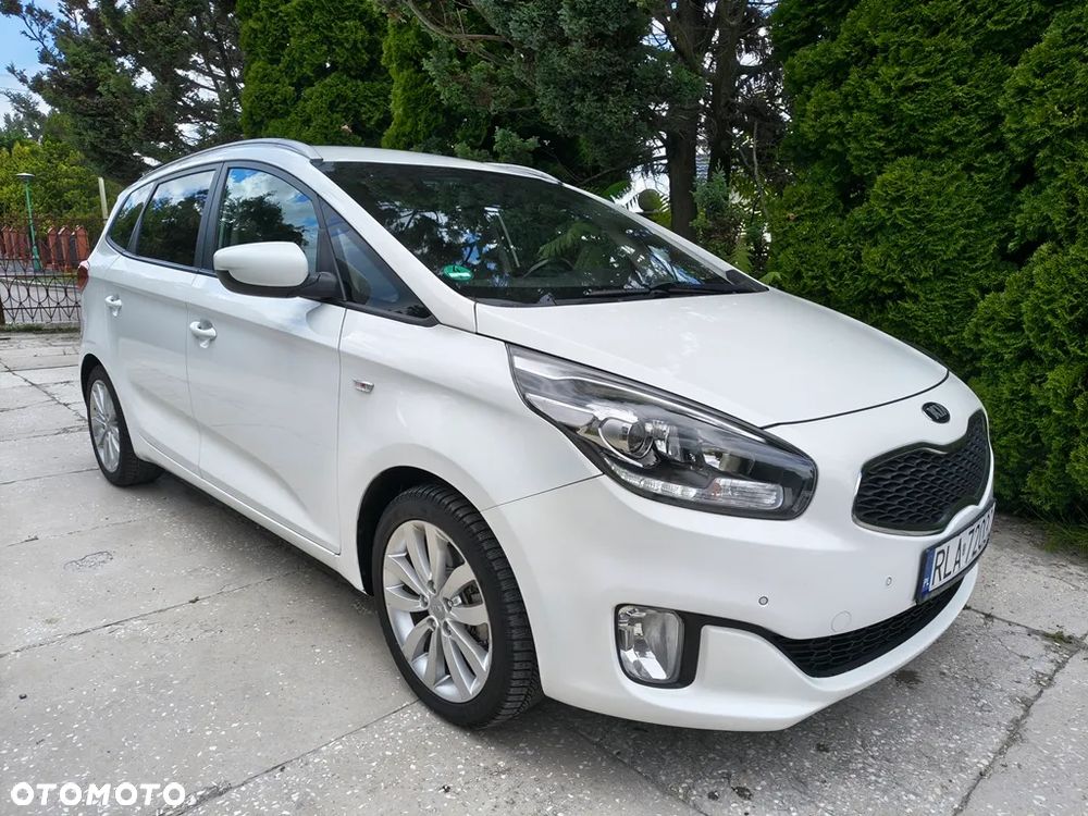 Kia Carens 1.7 CRDi 115 Dream Team Edition - 15