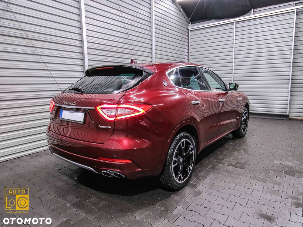 Maserati Levante Q4 GranLusso - 8